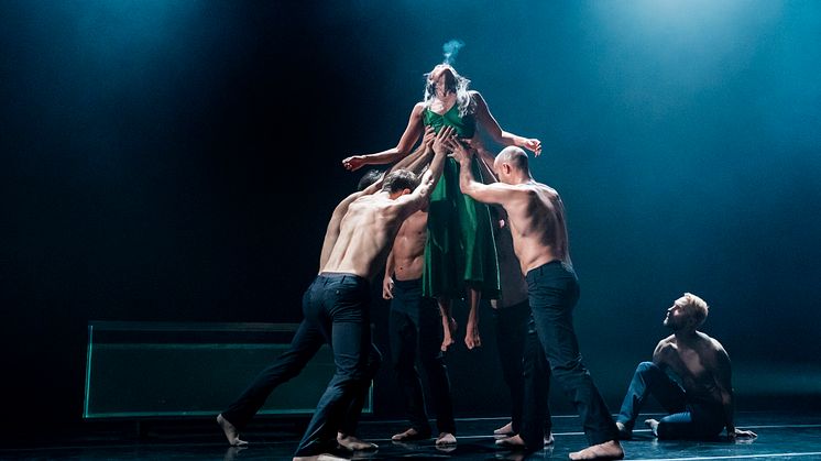 Siren med Dansk Danseteater gästspelar på Skånes Dansteater i Malmö 21 sep 2019.