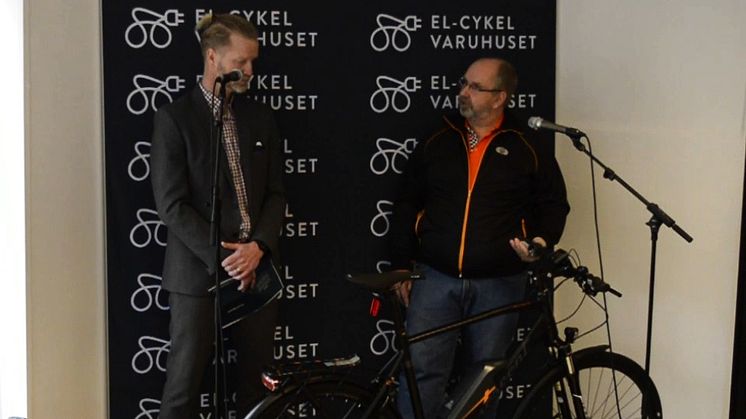 Crescent delar med sig av sin syn på elcykel-marknaden och visar modellen Crescent Elton 