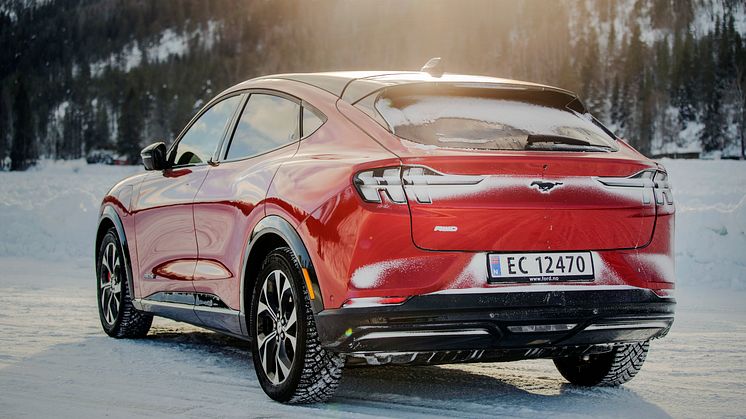Ford Mustang Mach-E, vinterbilder, Norge, 2021