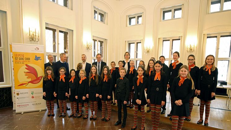 Die Veranstalter des Deutsches Chorfestes 2022 und der MDR-Kinderchor in der Alten Börse Leipzig - Foto: Andreas Schmidt