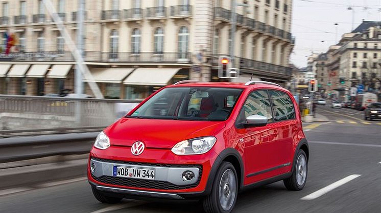 Volkswagen cross up! lanseras i Sverige