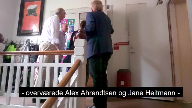 Jane Heitmann (V) og Alex Ahrendtsen (DF) på skolebesøg på Henriette Hørlücks Skole i Odense