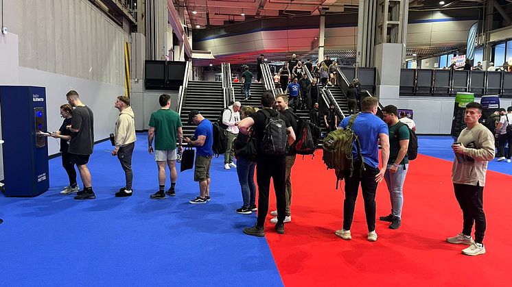 Fitness fans at the 2024 Arnold Sports Festival  queue for healthier, contaminant free water at a Bluewater Dispenser hydrating visitors to the hugely popular event