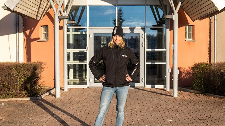 Sofia Dahl, Nyfosas förvaltare i Örebro hälsar välkommen till nya kontorshotellet.