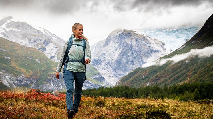 Softshell-plagg passer i tørt vær, men stadig flere velger det også i litt fuktige forhold. Foto: Bergans /Hans Kristian Krogh-Hanssen