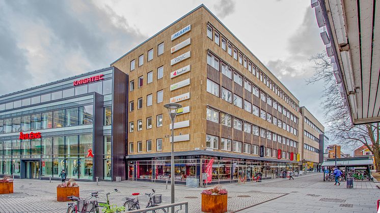Högst upp i byggnaden på Repslagaregatan 19 kommer Bengt Dahlgren Linköping nu att husera.