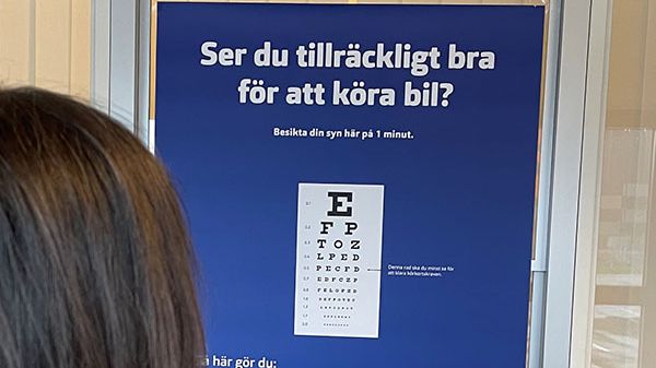 Fredagen den 15 oktober bjuder Synoptik och Bilprovningen in media till Synbesiktningen som i år äger rum på 23 av Bilprovningens stationer runt om i Sverige.