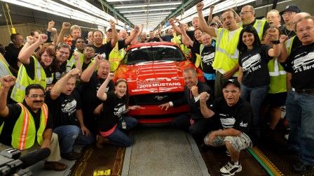 Produksjonsstart for nye Ford Mustang til verdensomspennende salg