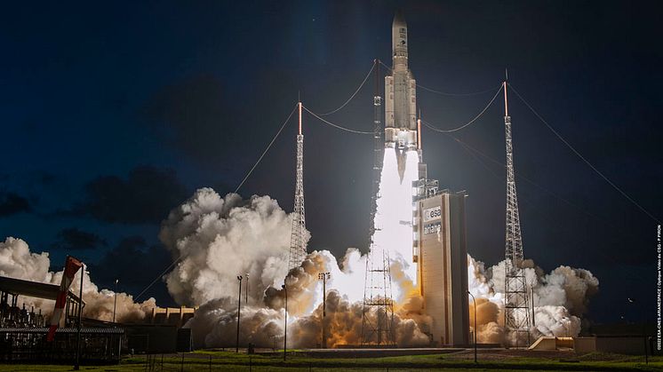 Photo credis:  ESA-CNES-ARIANESPACE / Optique vidéo du CSG / P. PIRON