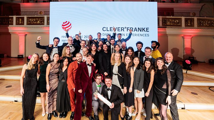 Die Komplexität der Welt entschlüsseln – CLEVER°FRANKE ist Red Dot: Agency of the Year 2023 