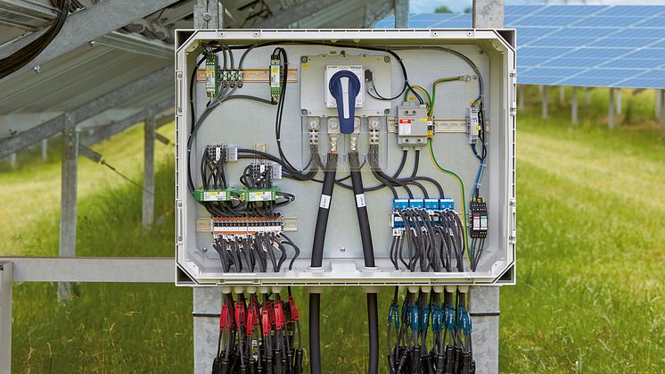 Two new solutions for string combiners