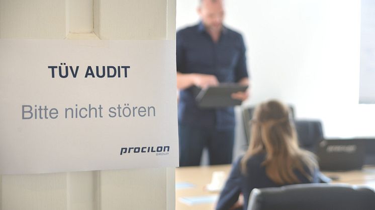 Bild: procilon Technologie für eIDAS-Fernsignatur erfolgreich vom TÜV-IT auditiert