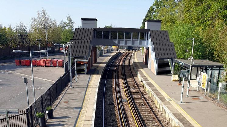 CGI of East Grinstead station footbridge