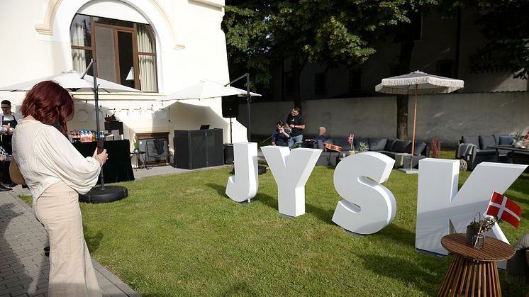 JYSK a lansat colecția de mobilier și accesorii de grădină pentru vara 2024 (5).jpg