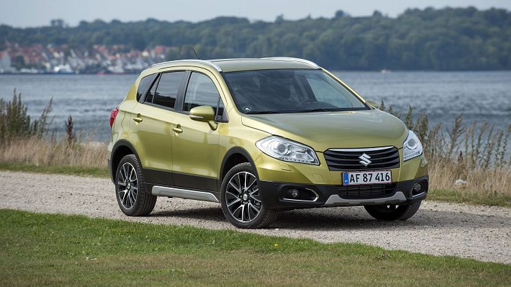 Suzuki S-Cross gør sig mere attraktiv med nyt modelprogram