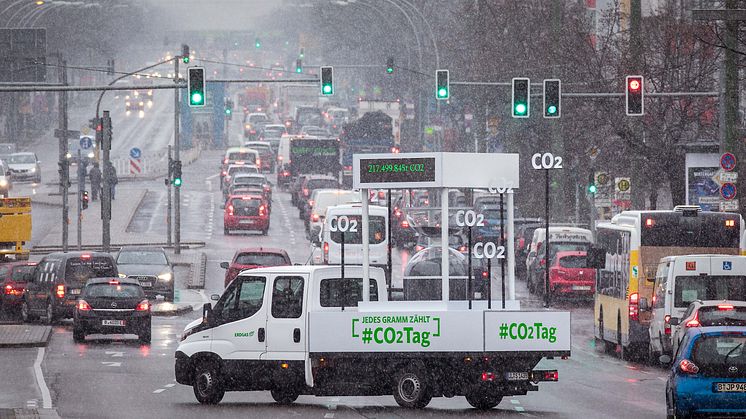 CO2-Tag 2018: Fahrzeug im Straßenverkehr