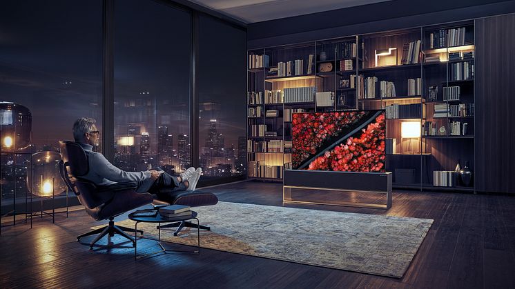 LG præsenterer verdens første sammenrullelige TV