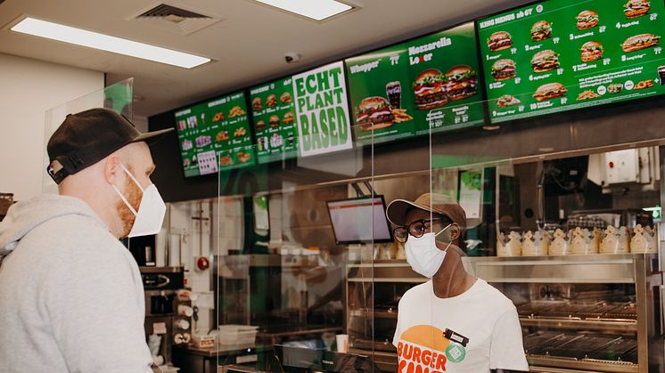 Weltweit erstes Plant-based Burger King® Restaurant begeistert Gäste in Köln