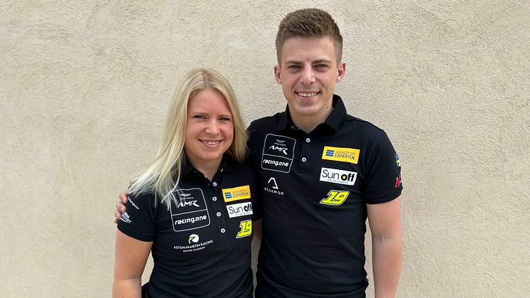 Andreas och Jessica Bäckman redo för full säsong i GT4 European Series tillsammans med racing one.  Foto: Privat (Fria rättigheter att använda bilden)