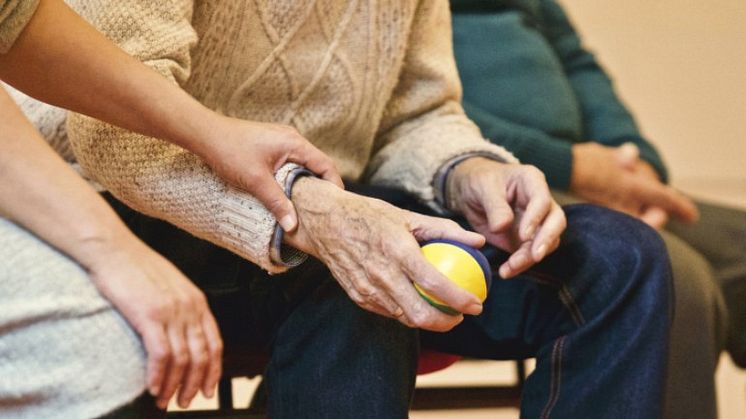 Ny kunskap om hälsorisker bland äldre personer som får kommunal vård