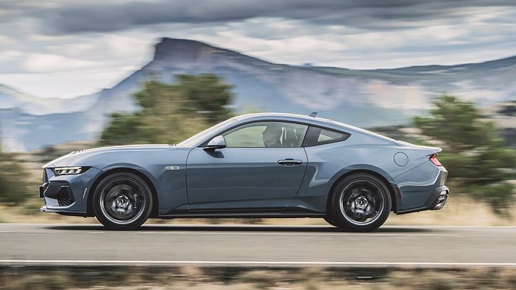 2024_FORD_MUSTANG_COUPE_ 30