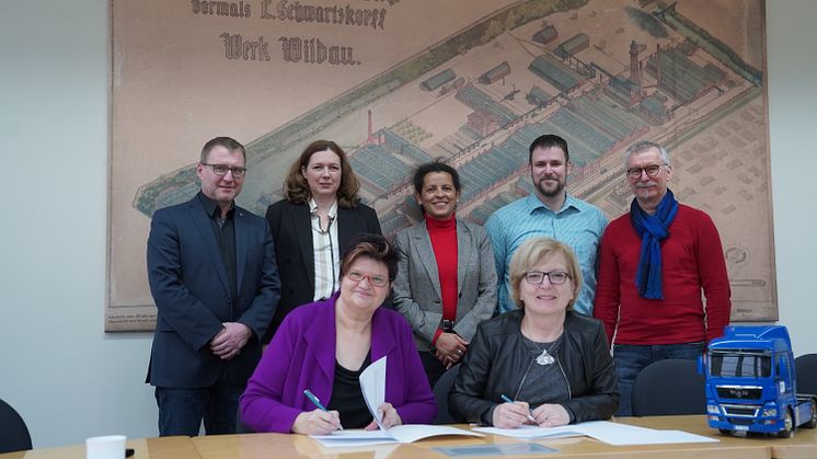 Unterzeichnung des Kooperationsvertrages zwischen der TH Wildau und ALBBW in Wildau (Foto: Juliane Bönisch)
