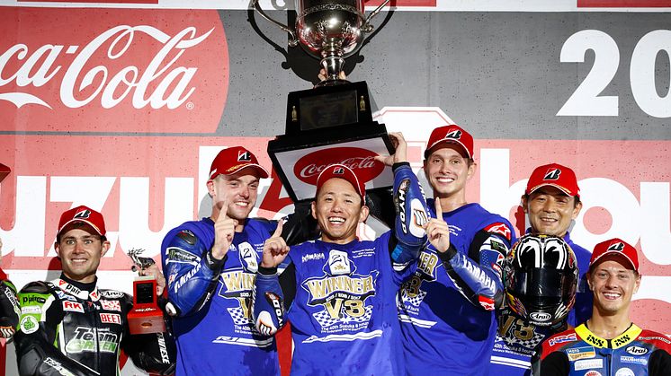 鈴鹿8耐で3連覇を達成したYAMAHA FACTORY RACING TEAM