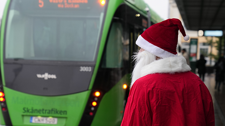 Gratis att resa med buss och tåg på julafton