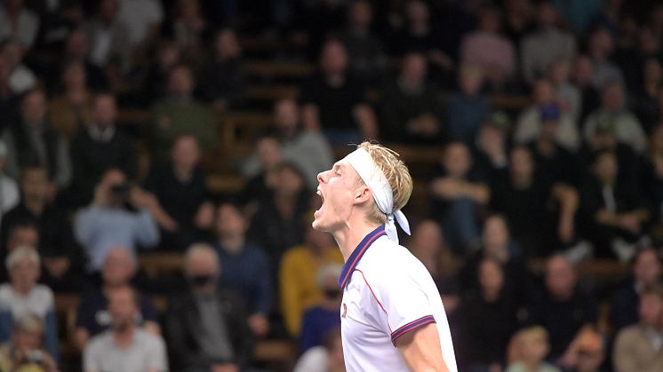 Stockholm Open-mästaren Denis Shapovalov i final