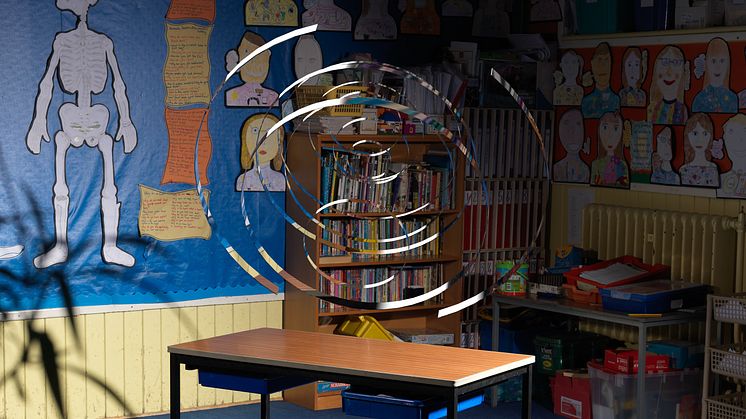 Stillbild, Wendy McMurdo, Indeterminate Objects (Classrooms), 2017