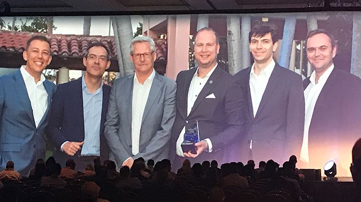 På bilden från vänster: Richard Dufty (SVP CloudBlue), Isidoro Porquicho (VP Sales EMEA CloudBlue), Göran Gustavsson (COO Advania), Daniel Albertsson (Advania), Anton Skornas ( Advania), Kristoffer Bradqvist (Ingram Micro)