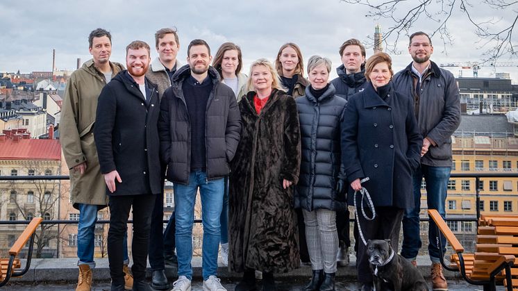 Fr v Markus Bjurman, Allex Olsson, Anton Bolin, Lars Friberg, Ylva Källstedt, Annika Bagge, Lucia Boman, Isabel Lechte, Svante Pårup, Anna Lennström och Erik Årnell samt hunden Greta.