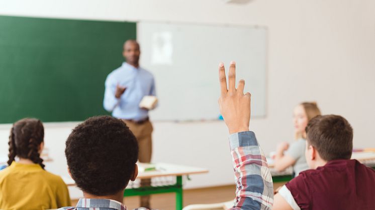 Tidöpartiernas förslag om anmälningsplikt strider mot allt vad skolan står för