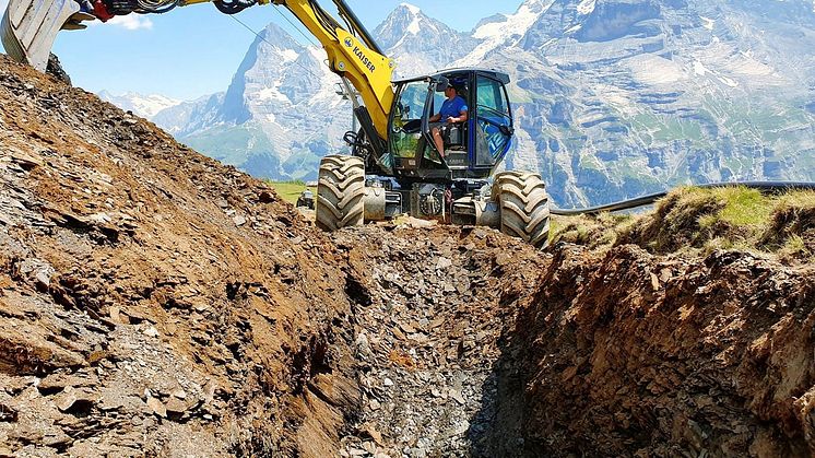 Grabarbeiten am Schiltgrat für die Beschneiungswasserleitungen, Sommer 2019