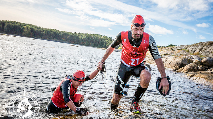 Grundare och VD på Challengize, Nicholas Roman, är aktiv inom den snabbt växande sporten swimrun som även den ger poäng i hälsoplattformen.