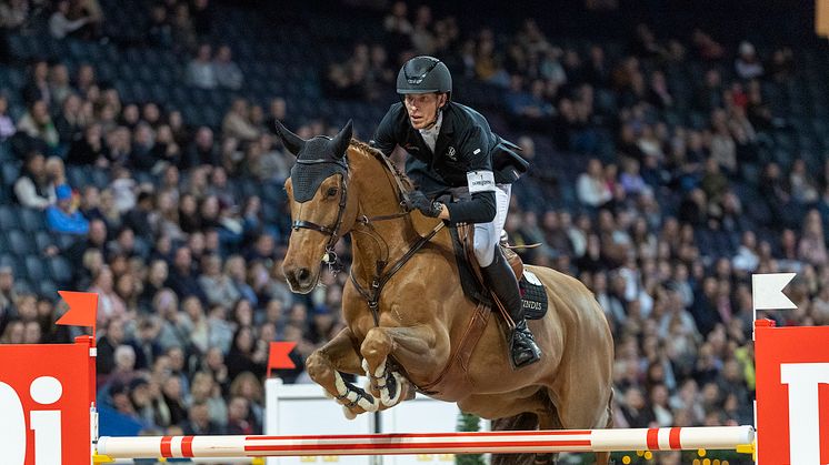 Nu släpps biljetterna till vinterns stora hästfest! På bilden syns svenska ryttarstjärnan Henrik von Eckermann. Foto: Roland Thunholm. 