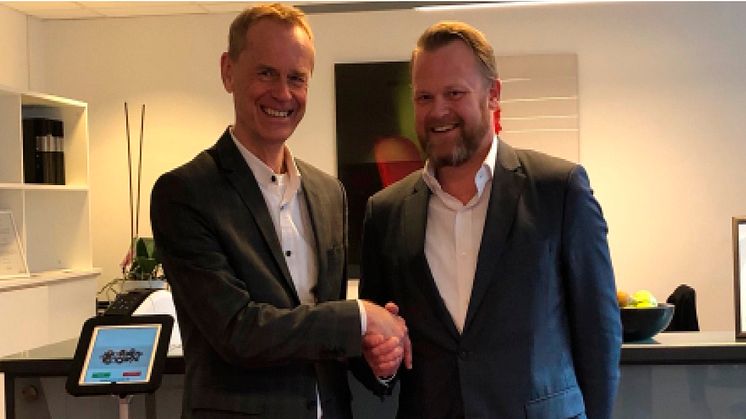 Håkan Lord CEO SoftOne Group och Christian Borell CEO FDT System och vvd Elon Group