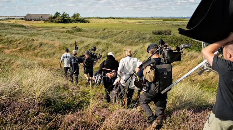 Behind the scenes på optagelserne til HVIDE SANDE. Foto: Martin Dam Kristensen