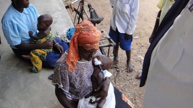 Frälsningsarmén i Uganda borrar brunnar