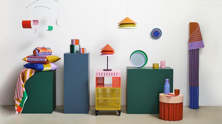 IKEA og Raw Colour viser frem den fargerike TESAMMANS-kolleksjonen