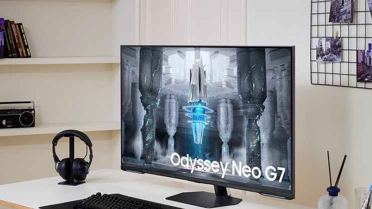 Odyssey Neo G7 (2)