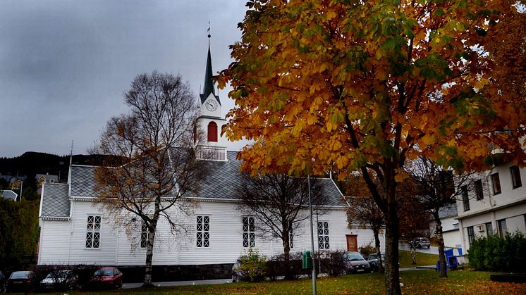 Ulstein kyrkje