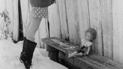 Ryskt kvinnofängelse med barnhem 1990-tal