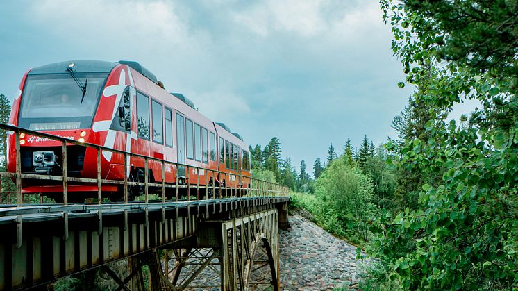 Y41 passerar här bron vid Storstupet i Orsa kommun