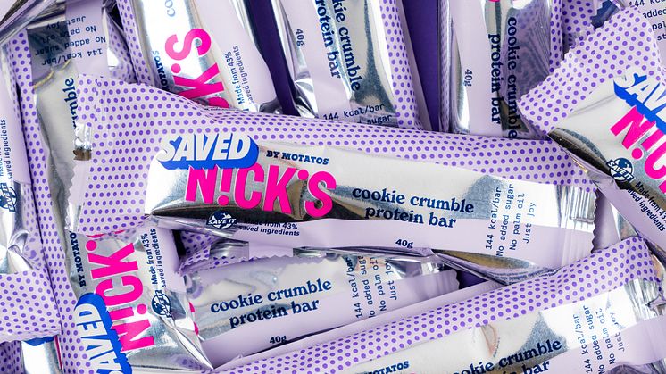 Nick's och Matsmarts nya proteinbar Cookie crumble, gjord på räddade ingredienser. 