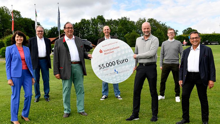 v.l.n.r.: Marlies Mirbeth, Eugen Turi, Dr. Harald Mosler, Stefan Hattenkofer, Ralf Fleischer, Dr. Bernd Hochberger, Stavros Kostantinidis. (Fotograf: Marcus Schlaf)