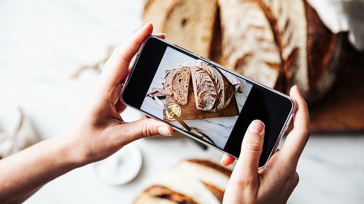mobil och bröd