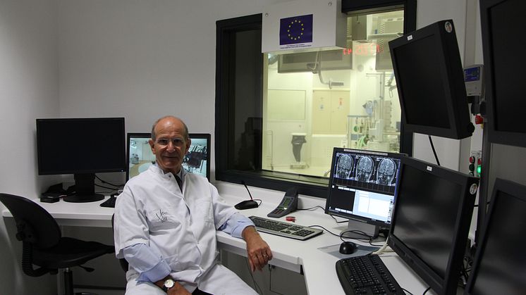 Alim-Louis Benabid, hedersdoktor 2020 vid Medicinska fakulteten vid Umeå universitet. Foto: Université Grenoble Alpes.