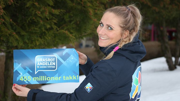 NY REKORD: Anne Helseth har ansvaret for Grasrotandelen i Norsk Tipping. Foto: Lars Hulleberg, Norsk Tipping