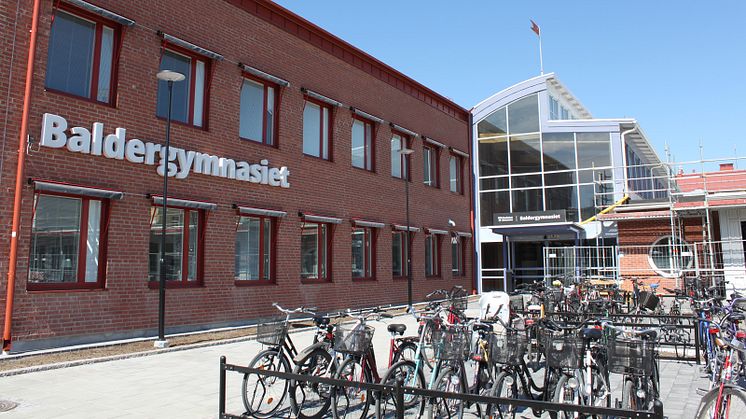 Baldergymnasiets entré